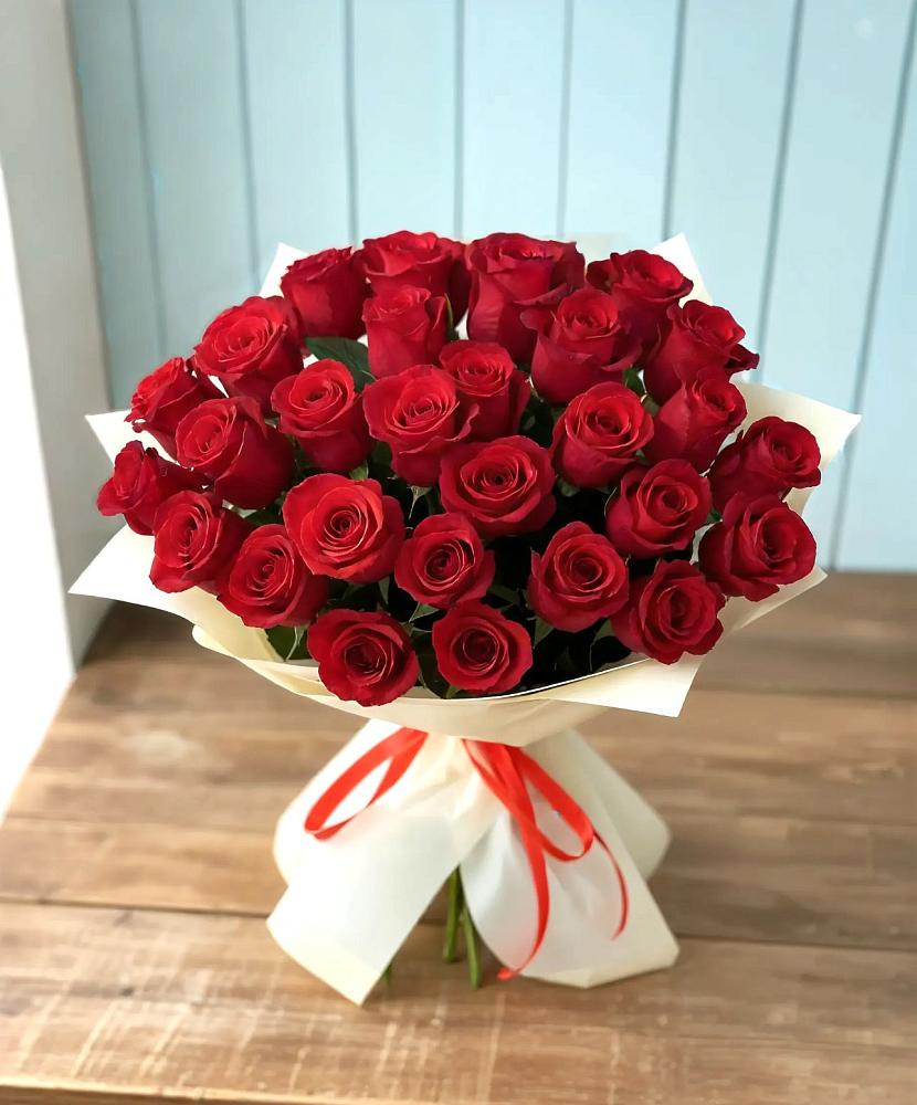 Букет 29 Красных роз в Петрово-Дальнее