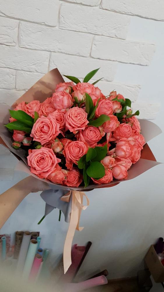 Букет цветов из: Розы в Петрово-Дальнее