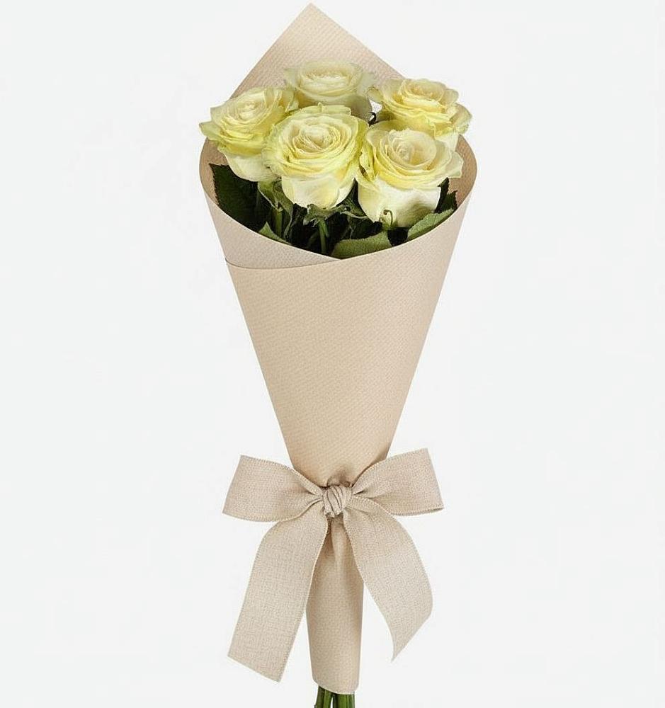 Букет цветов из: Розы в Петрово-Дальнее