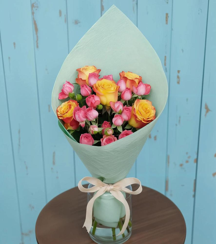 Букет цветов из: Розы в Петрово-Дальнее