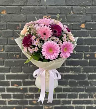 Букет цветов из:  Герберы и Хризантемы в Петрово-Дальнее