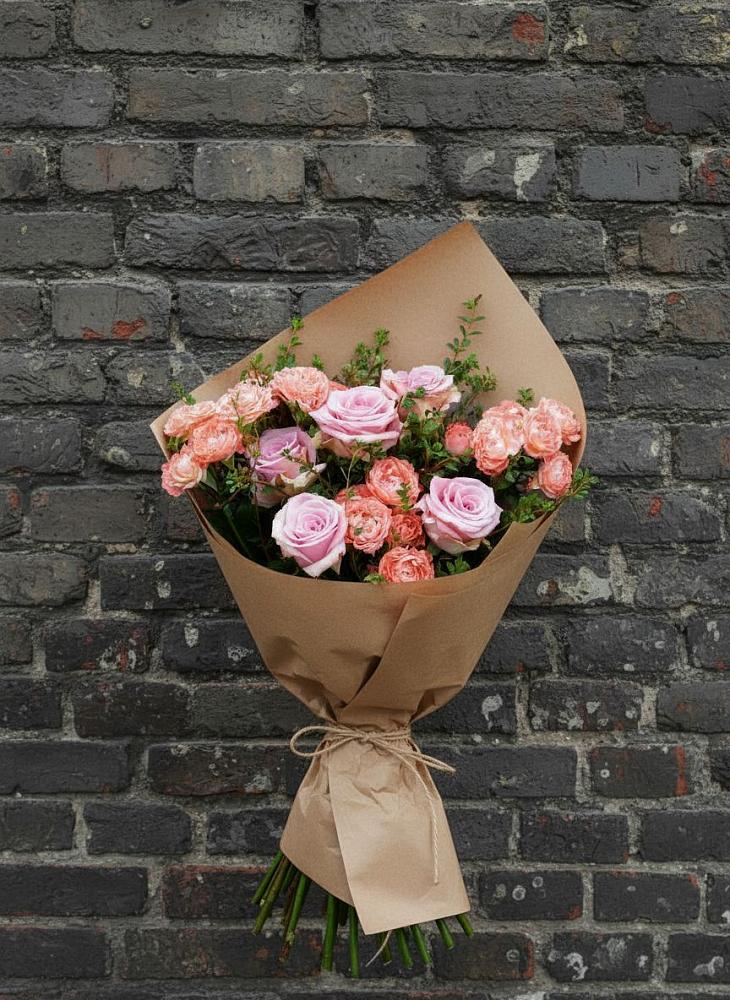 Букет цветов из: Розы в Петрово-Дальнее