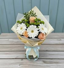 Букет цветов из:  Герберы, Розы и Хризантемы в Петрово-Дальнее