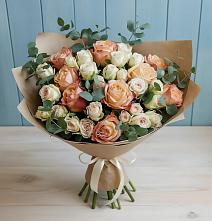 Букет цветов из:  Альстромерии и Розы в Петрово-Дальнее
